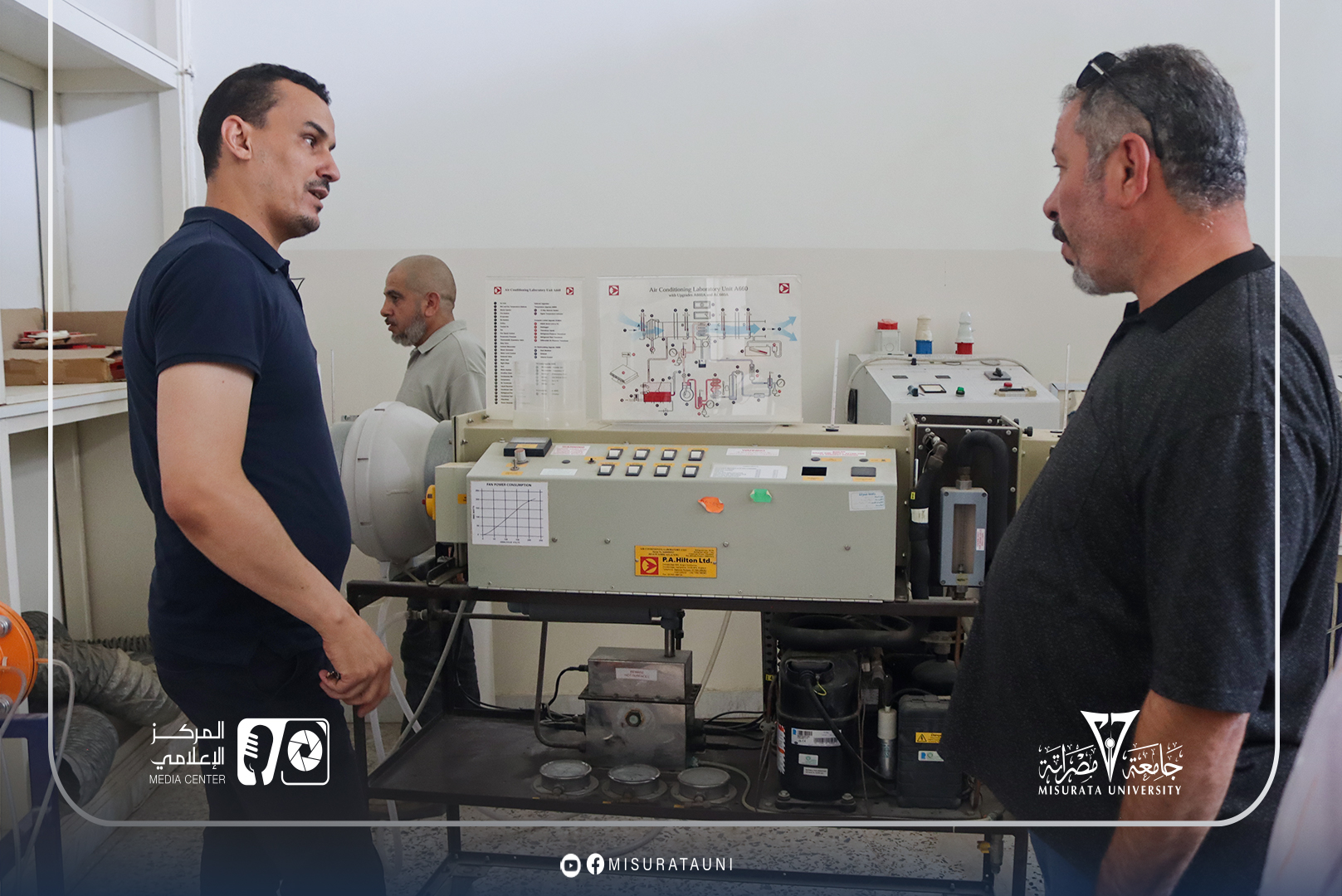 كلية الهندسة تستقبل فريقًا من الشركة الليبية للحديد والصلب