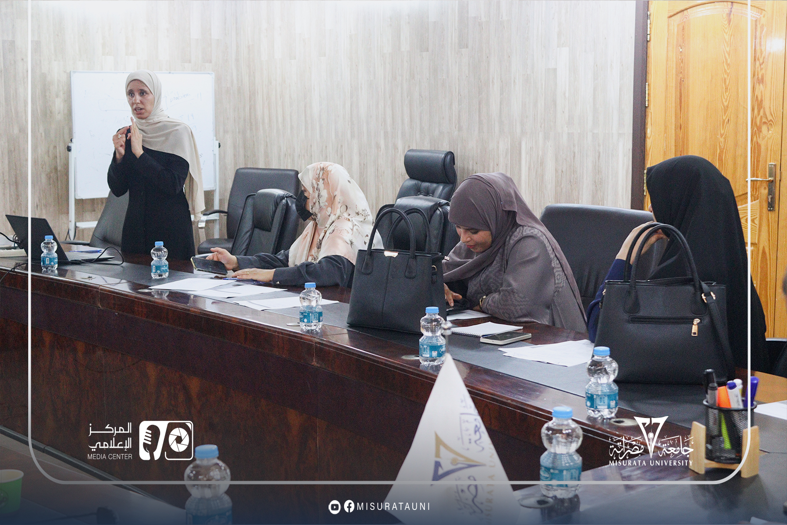 The Quality Assurance Office organizes a workshop on leadership and governance standards.
                     width=