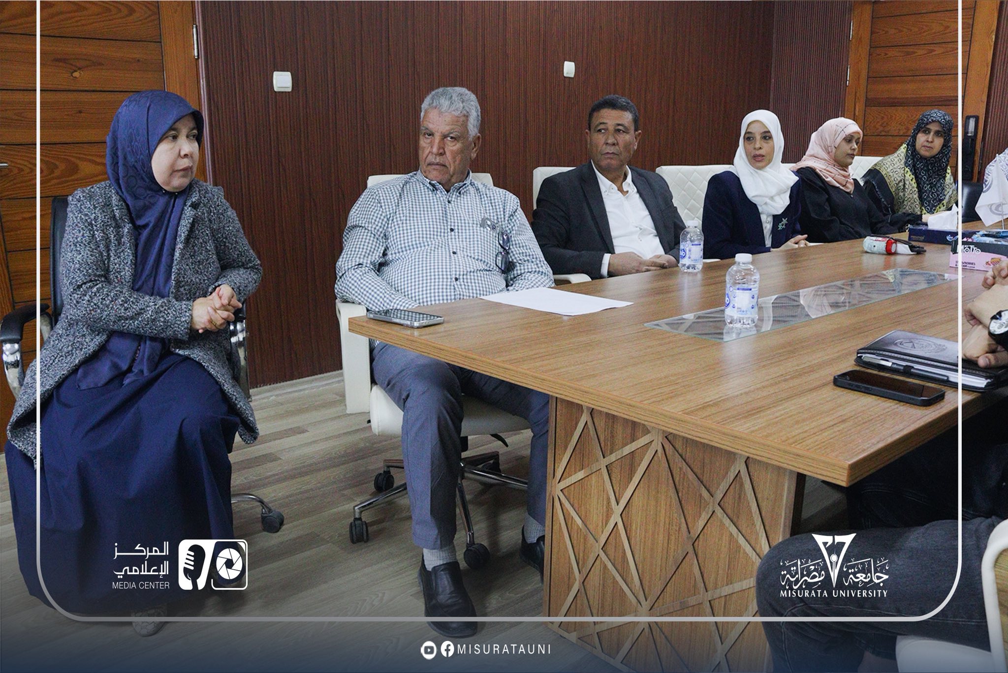 رئيس جامعة مصراتة يزور كلية العلوم ويعتمد نتائج خريجي فصل الربيع 2025م