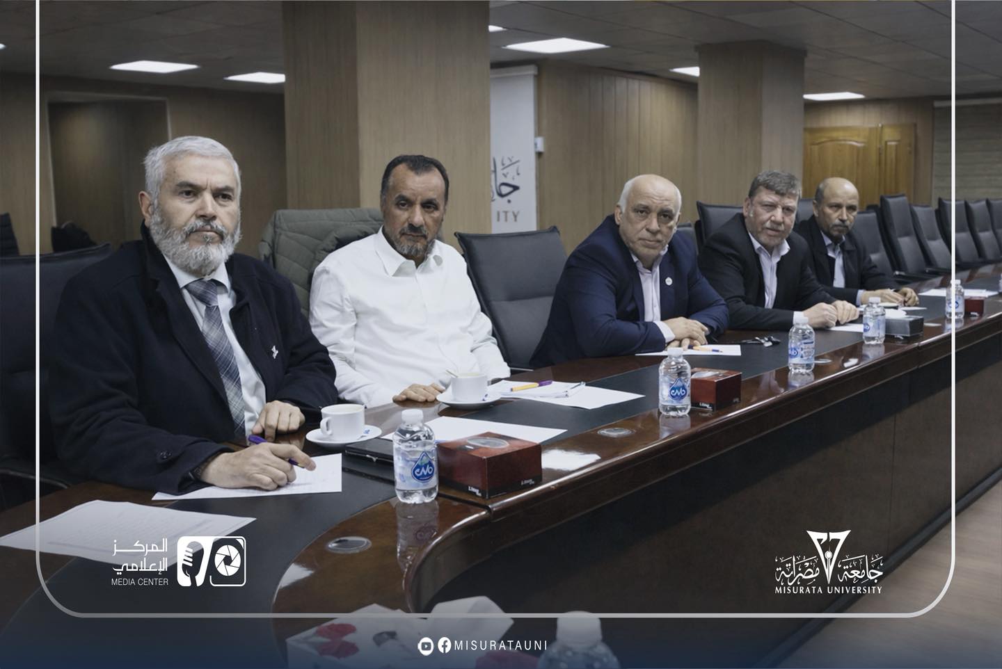 اجتماع اللجنة العليا للمرحلة التمهيدية يناقش سير العملية التعليمية بجامعة مصراتة