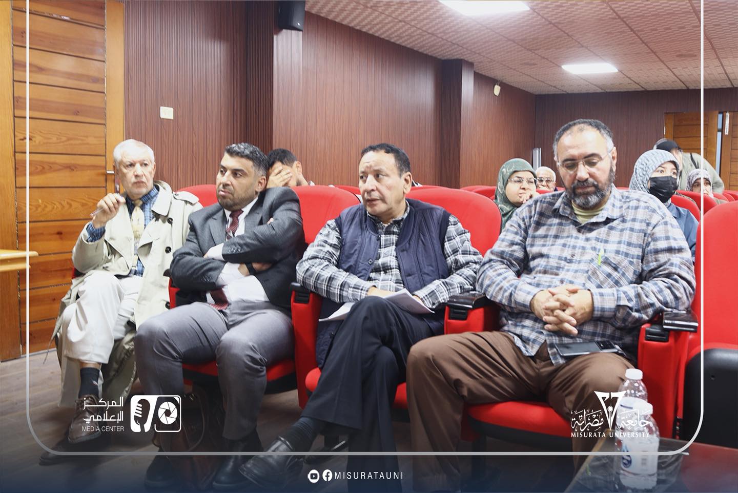 كلية العلوم تنظم محاضرة علمية حول دور الذكاء الاصطناعي في البحث العلمي