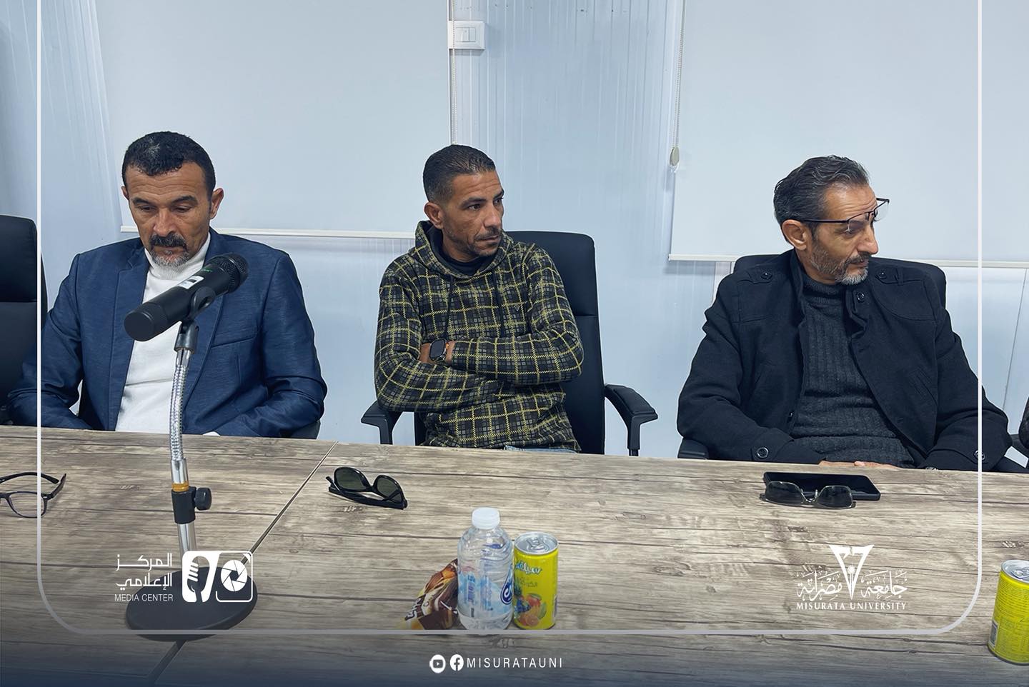 كلية الطب البشري بجامعة مصراتة تنظم اجتماعًا تحفيزيًا وتكرّم موظفيها المتميزين