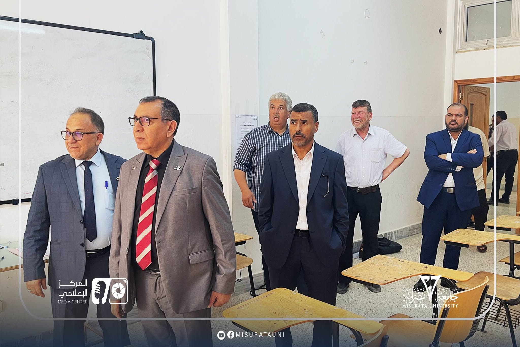 رئيس جامعة مصراتة يتفقد سير الامتحانات النهائية بكلية التربية