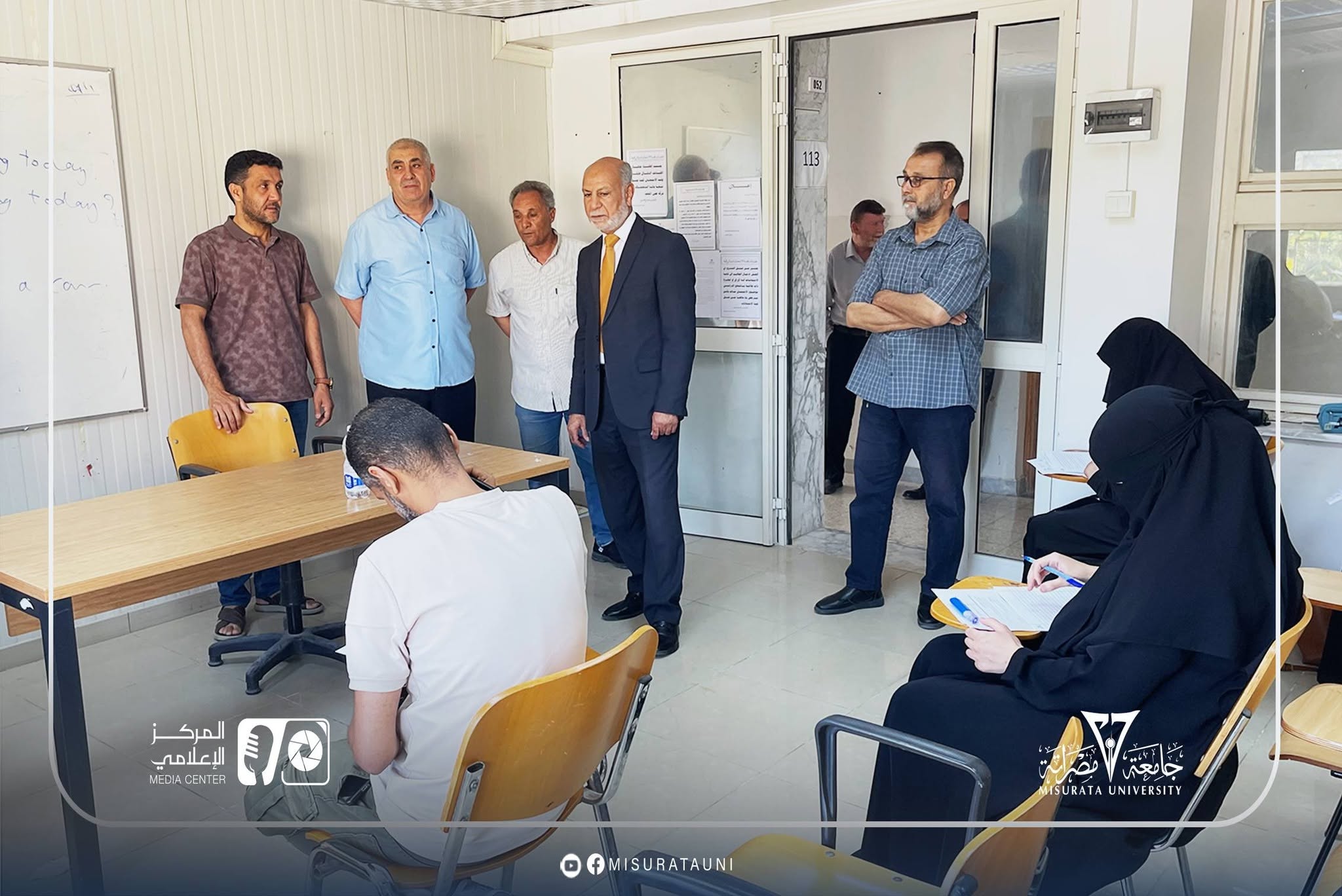 The Presidency of Misrata University is monitoring the examination process at the Faculty of Arts.
                     width=