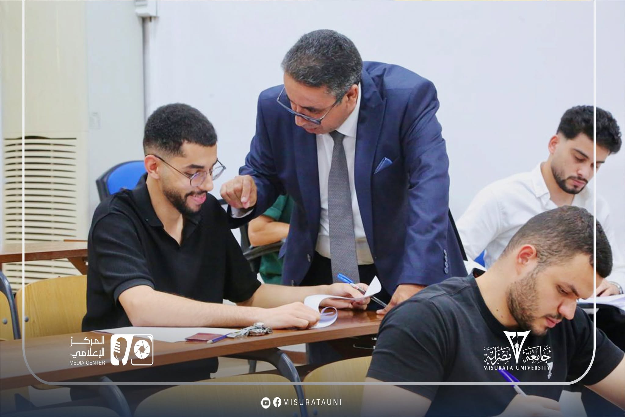 كلية الصيدلة بجامعة مصراتة تستقبل فريق التدقيق من المركز الوطني لضمان جودة واعتماد المؤسسات التعليمية والتدريبية