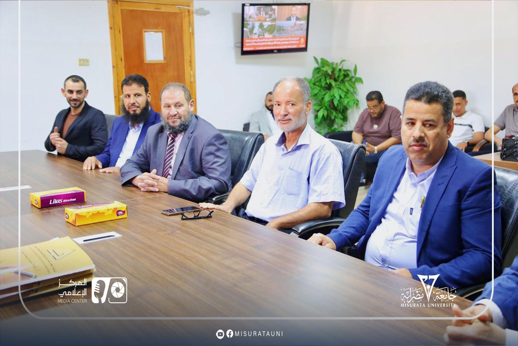 كلية الصيدلة بجامعة مصراتة تستقبل فريق التدقيق من المركز الوطني لضمان جودة واعتماد المؤسسات التعليمية والتدريبية